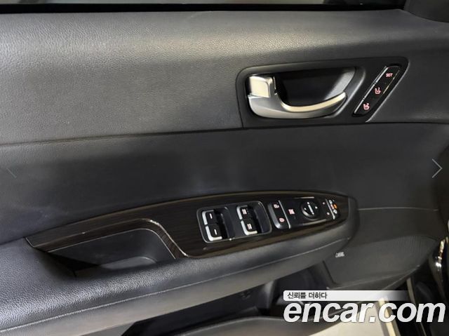 Kia K5 (II) 2.0 Turbo SX Noblesse special 2016 — фото 16