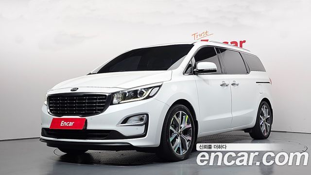 Kia Carnival 11-Seater Prestige