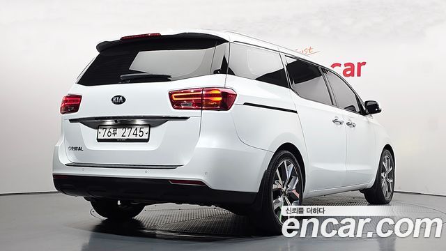 Kia Carnival 11-Seater Prestige 2019 — фото 2