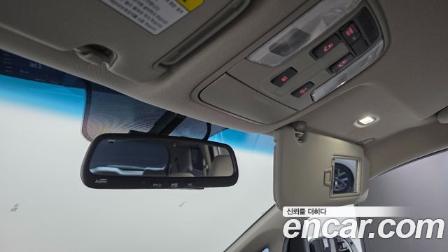 Kia Carnival 11-Seater Prestige 2019 — фото 18
