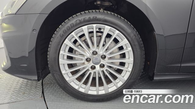 Audi A6 (C8) 40 TDI Premium 2020 — фото 5