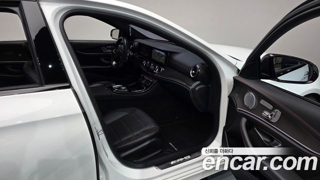 Mercedes-Benz E-Class (W213) E43 AMG 4MATIC 2017 — фото 11