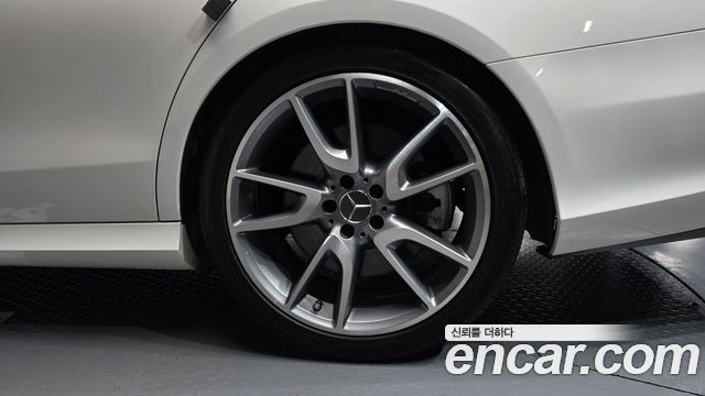 Mercedes-Benz E-Class (W213) E43 AMG 4MATIC 2017 — фото 21