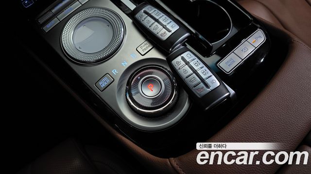 Genesis G80 (RG3) Gasoline 2.5 Turbo AWD 2022 — фото 9