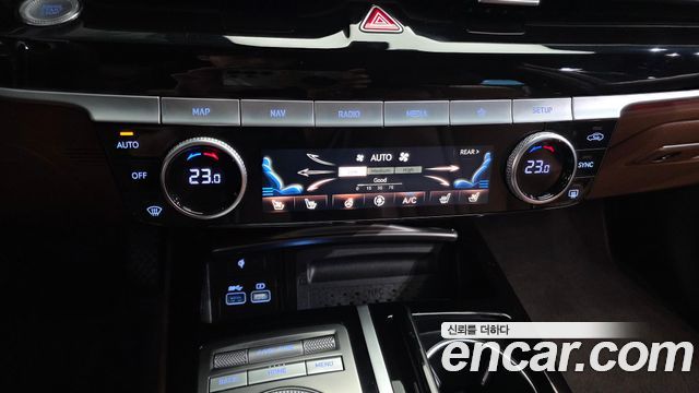Genesis G80 (RG3) Gasoline 2.5 Turbo AWD 2022 — фото 30