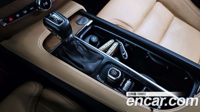 Volvo XC90 (II) T6 Inscription 2018 — фото 9