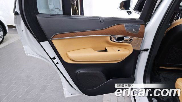 Volvo XC90 (II) T6 Inscription 2018 — фото 25