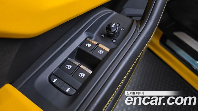 Lamborghini Urus 4.0 V8 2019 — фото 30