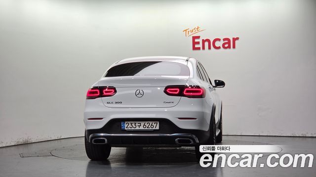 Mercedes-Benz GLC-Class (X253) GLC300 4MATIC Premium Coupe 2021 — фото 4
