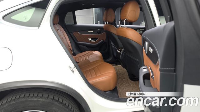 Mercedes-Benz GLC-Class (X253) GLC300 4MATIC Premium Coupe 2021 — фото 12