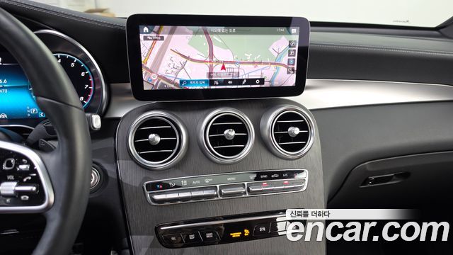 Mercedes-Benz GLC-Class (X253) GLC300 4MATIC Premium Coupe 2021 — фото 14