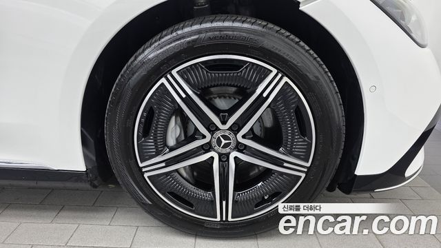 Mercedes-Benz EQE (V295) EQE350+ 2024 — фото 21
