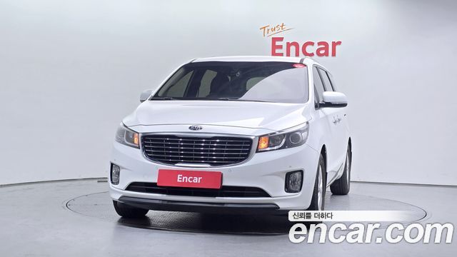 Kia Carnival 11-seater Luxury 2016 — фото 3