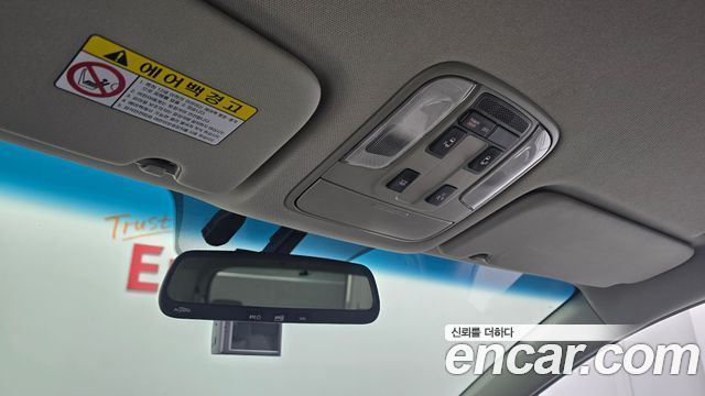 Kia Carnival 11-seater Luxury 2016 — фото 18
