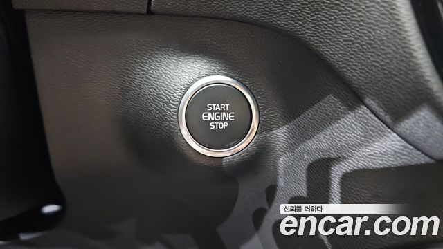 Volvo XC40 T4 Inscription 2019 — фото 28