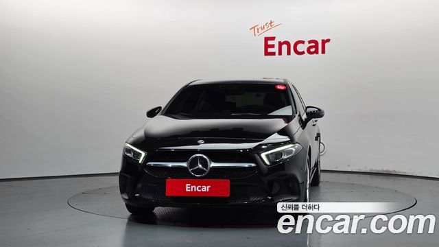 Mercedes-Benz A-Class (W177) A220 Hatchback 2019 — фото 3