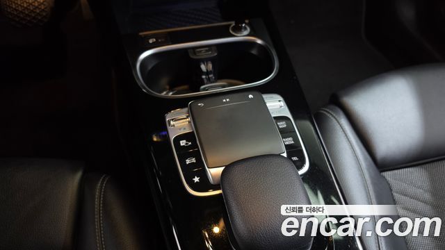 Mercedes-Benz A-Class (W177) A220 Hatchback 2019 — фото 18