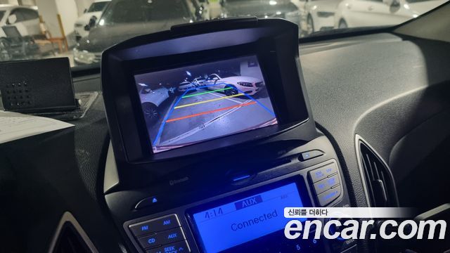Hyundai Tucson ix Diesel 2WD LX20 Luxury 2012 — фото 9