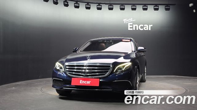 Mercedes-Benz E-Class (W213) E300 4MATIC Exclusive 2018 — фото 3