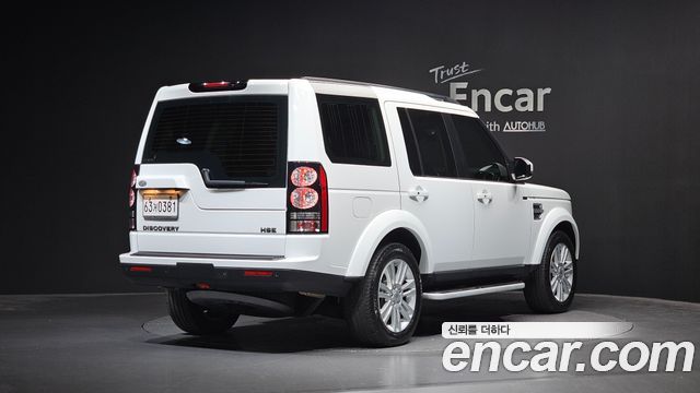 Land Rover Discovery 4 3.0 SDV6 HSE 2016 — фото 2