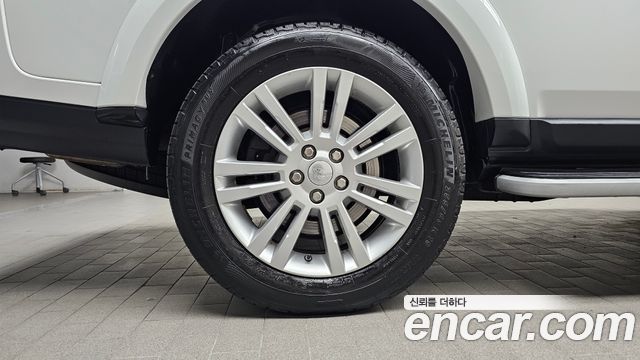 Land Rover Discovery 4 3.0 SDV6 HSE 2016 — фото 5