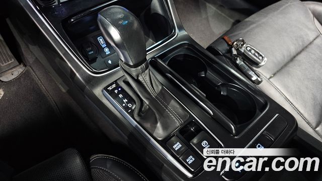 Hyundai Grandeur (IG) 2.4 Premium 2019 — фото 9