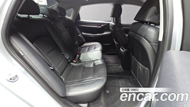 Hyundai Grandeur (IG) 2.4 Premium 2019 — фото 12