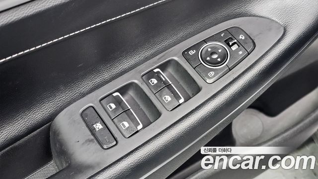 Hyundai Grandeur (IG) 2.4 Premium 2019 — фото 13