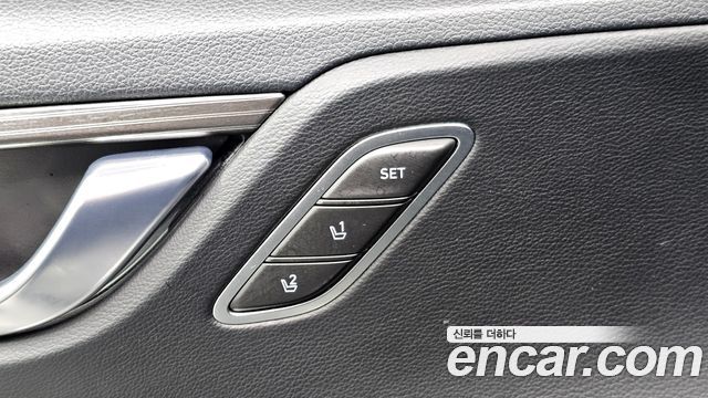 Hyundai Grandeur (IG) 2.4 Premium 2019 — фото 14