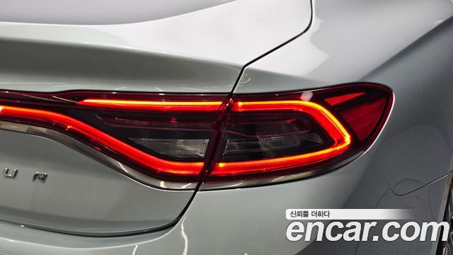 Hyundai Grandeur (IG) 2.4 Premium 2019 — фото 23