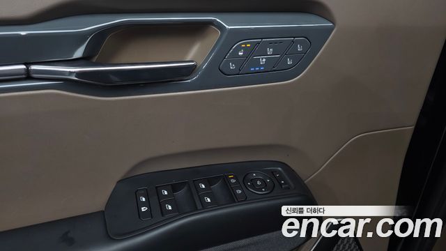 Kia EV9 Long Range 4WD Earth 2024 — фото 39