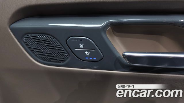 Kia EV9 Long Range 4WD Earth 2024 — фото 42