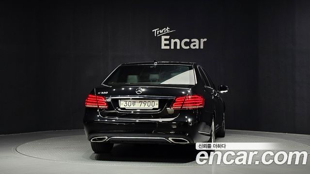 Mercedes-Benz E-Class (W212) E220 CDI Avantgarde 2015 — фото 4
