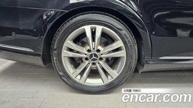Mercedes-Benz E-Class (W212) E220 CDI Avantgarde 2015 — фото 5