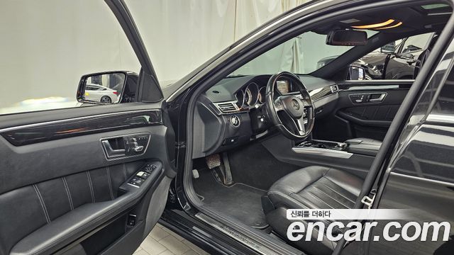 Mercedes-Benz E-Class (W212) E220 CDI Avantgarde 2015 — фото 10