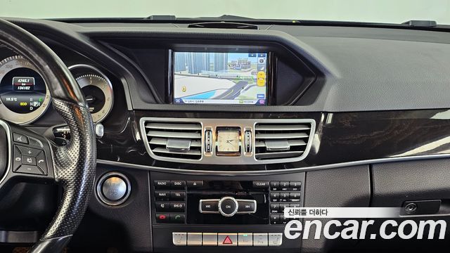 Mercedes-Benz E-Class (W212) E220 CDI Avantgarde 2015 — фото 14