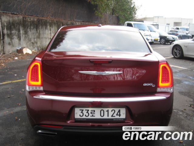 Chrysler 300C 3.6 Prestige 2016 — фото 4