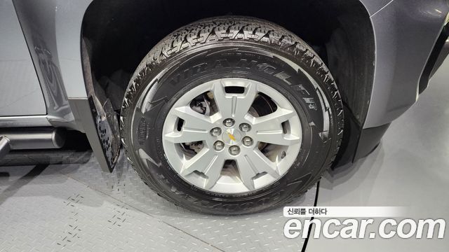 Chevrolet Real New Colorado 3.6 Extreme-X 4WD 2022 — фото 5