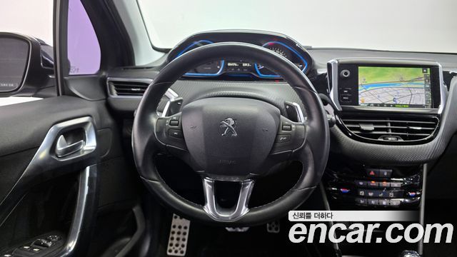 Peugeot 2008 1.6 e-HDi Allure 2015 — фото 17