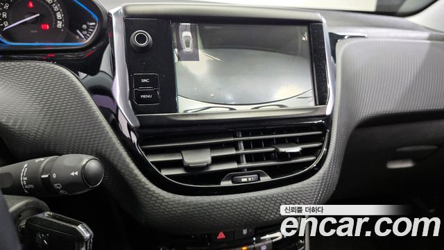 Peugeot 2008 1.6 e-HDi Allure 2015 — фото 20