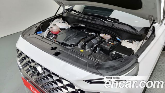 Hyundai Santa Fe Gasoline 2.5T 2WD Exclusive 2022 — фото 6