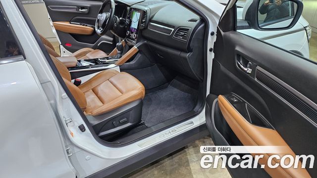 Renault Korea QM6 2.0 LPe RE Signature 2WD 2023 — фото 24
