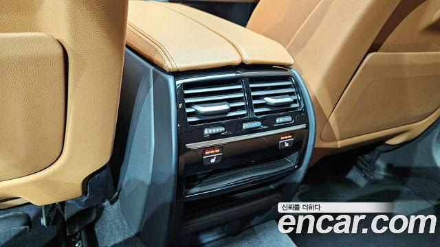 BMW 5 Series (G30) 520d Luxury Special Edition 2018 — фото 18