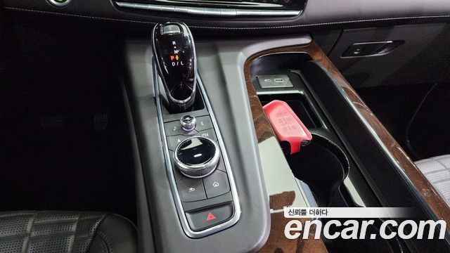 Cadillac Escalade (V) 6.2 ESV ESV Sports Platinum 2022 — фото 9