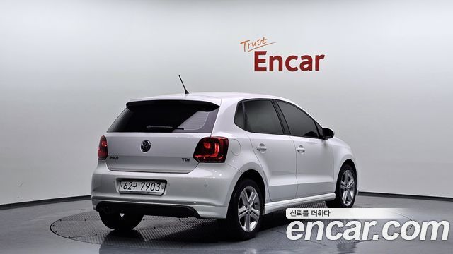Volkswagen Polo 1.6 TDI R-Line 5th 2014 — фото 2