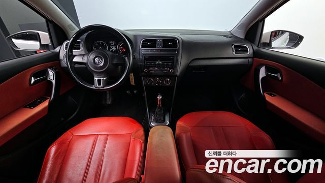 Volkswagen Polo 1.6 TDI R-Line 5th 2014 — фото 7