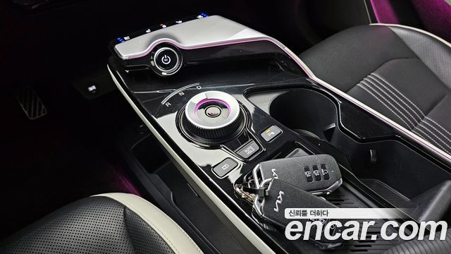 Kia EV6 Long Range GT Line 2023 — фото 9