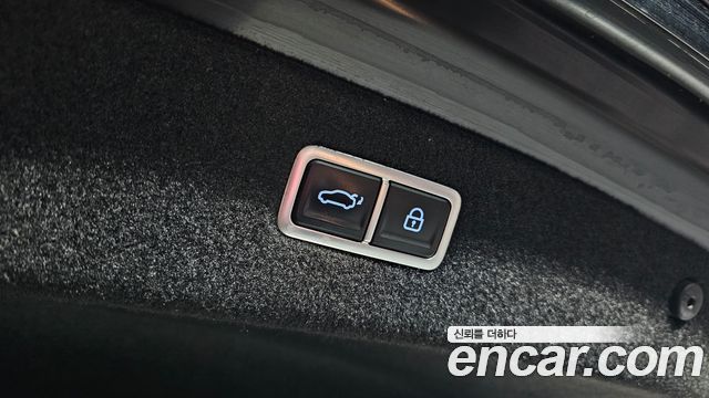 Genesis G90 (RS4) Gasoline 3.5 Turbo AWD 2022 — фото 15