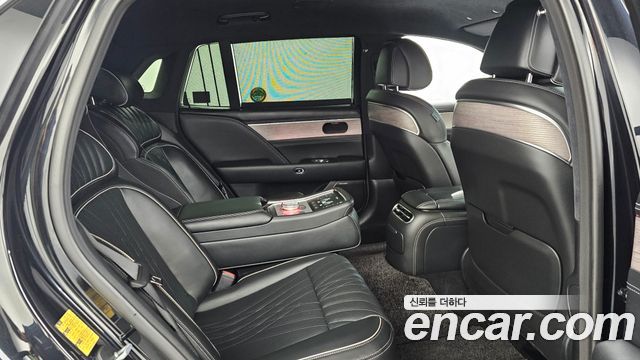 Genesis G90 (RS4) Gasoline 3.5 Turbo AWD 2023 — фото 12