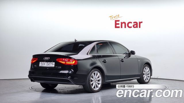 Audi A4 40 TFSI Quattro Dynamic B8 2015 — фото 2
